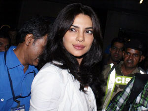 Priyanka Chopra's rival turns her friend?